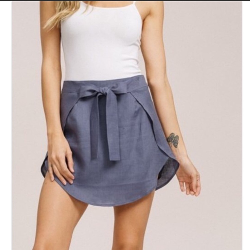 ⚡️3/$20⚡️Bells Blue Linen Wrap Skirt